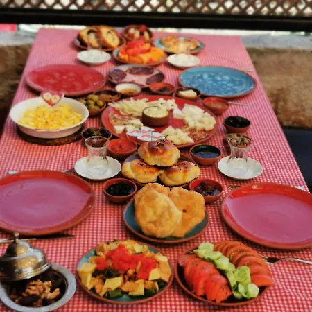 Sakli Cappadocia Hotel&restaurant Uçhisar