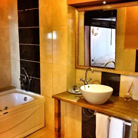 ゲストハウス Sakli Cappadocia Hotel&restaurant 4*