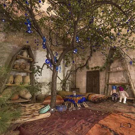 Sakli Cappadocia Hotel&restaurant 게스트하우스 우치사르